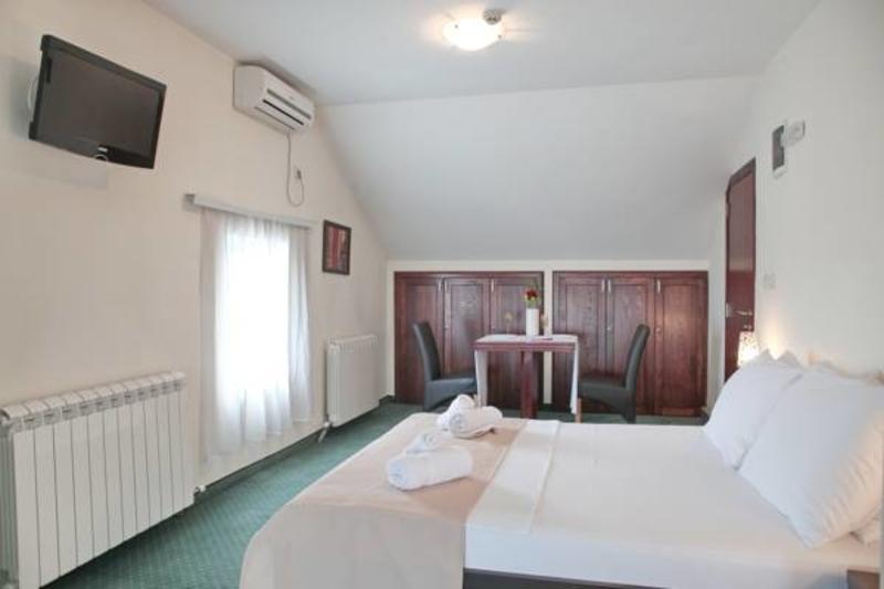 Happy Star Club Hotel Belgrade Luaran gambar